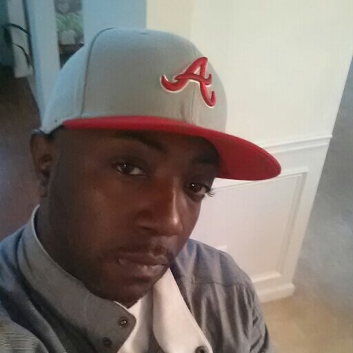 CutDaChek's profile picture. I Never Try to fit in..I Jus make Room