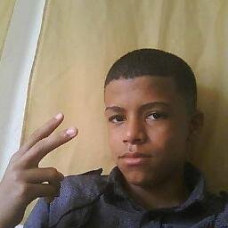 online siempre experto en facebook y soy aguilucho desde nacimiento :)