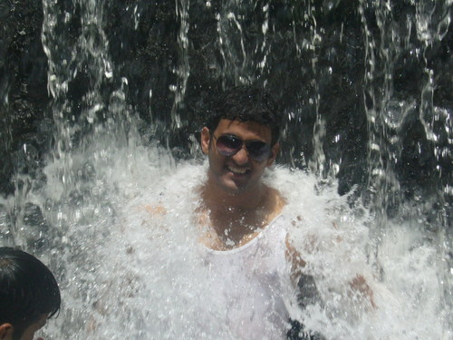 vineethin007's profile picture. 