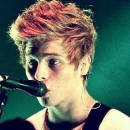 derpin' since 2011. follow us for 5SOS updates!