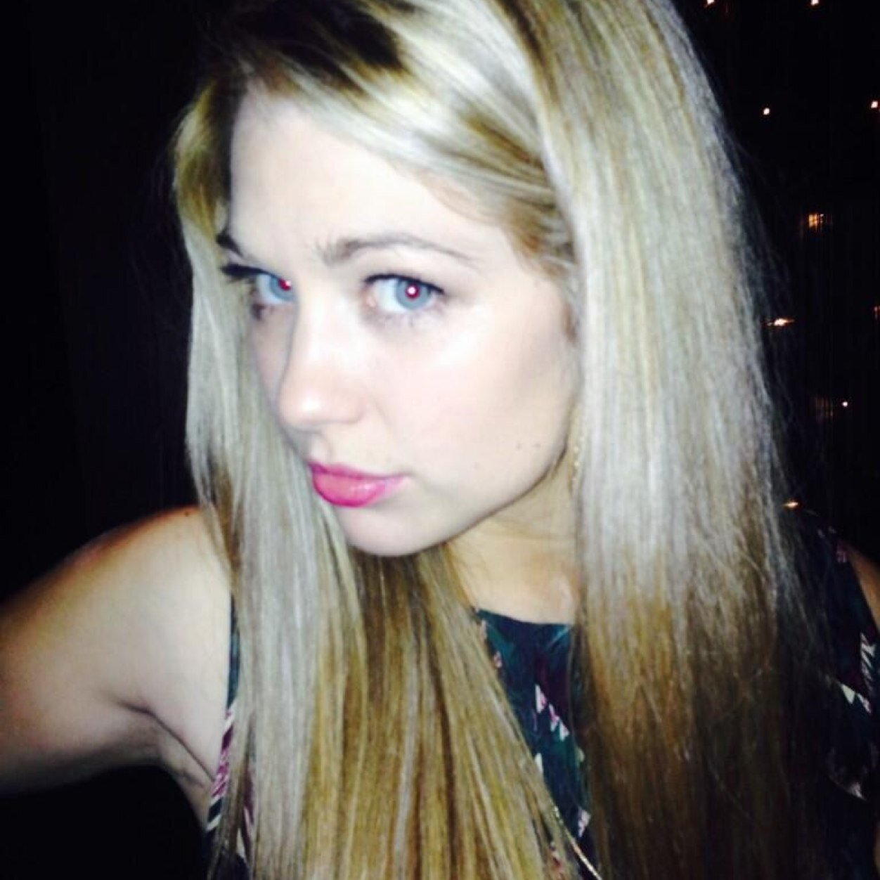 LoveAmandaC's profile picture. Fan Page for the beautiful @AmandaClapham, She is playing holly cunningham in hollyoaks, and is amazing❤