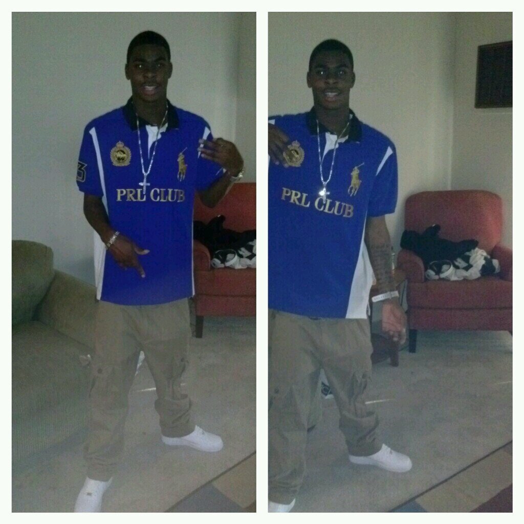 3letterboobie's profile picture. We Dream Chasing,get wit diz money movement or get left throw ya 3's up #free mani-bo