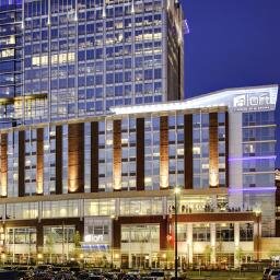 Live Life Aloft! The new twist in travel in downtown Cleveland. Stay in style and unwind in the Wxyz lounge.