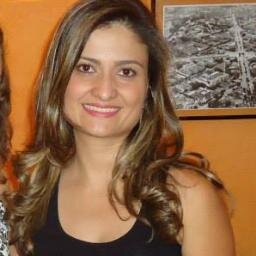 Cristã, especializada em banco de dados Oracle e SqL server, pós graduada em telecomunicações pela PUC.Engajada em missões. #evangelismourbano #igrejaSEMparedes