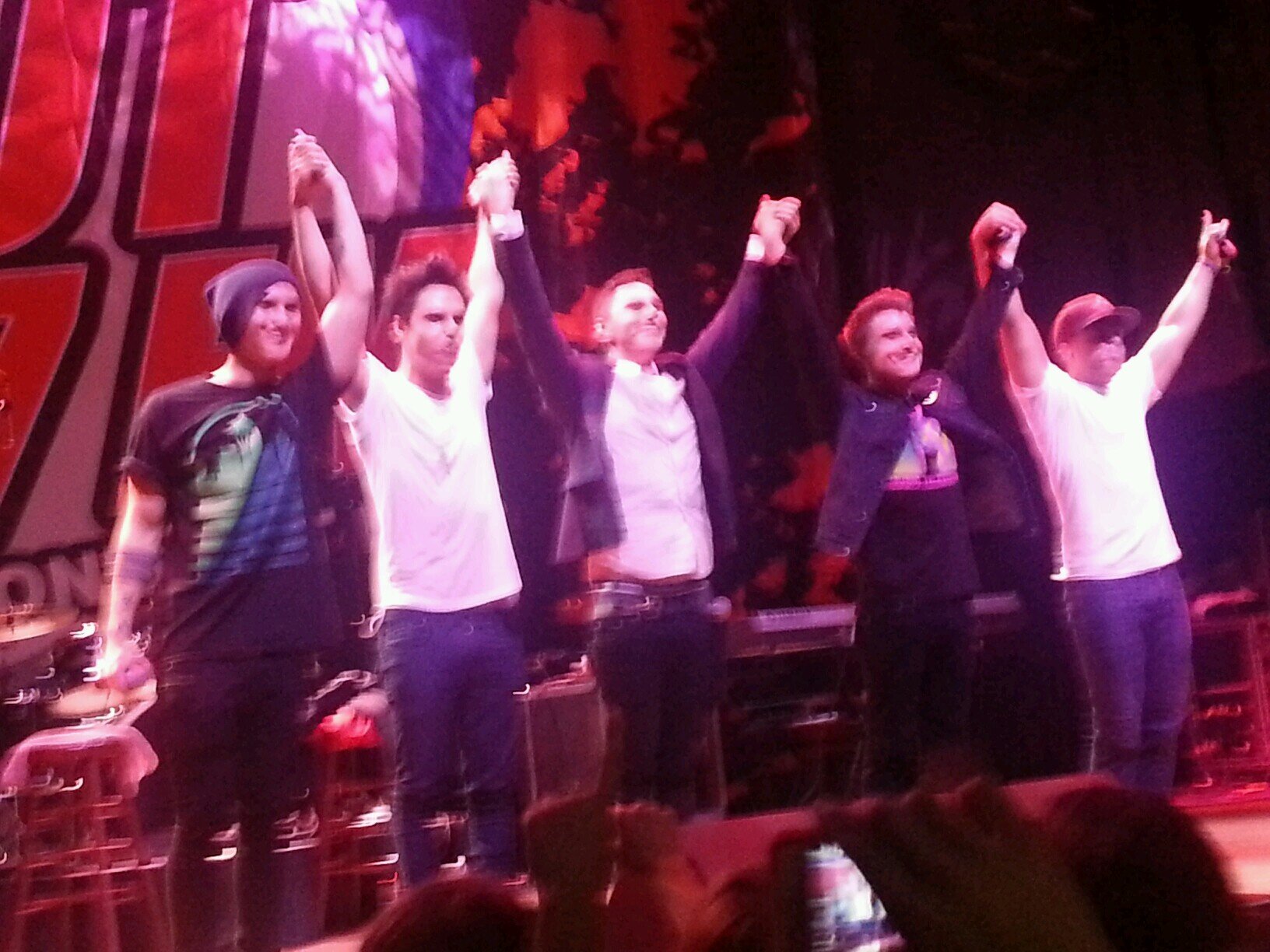 HoustonMNR's profile picture. Meagan & Abbey here! Doing whatever we can to spread love, positivity, & the word of Midnight Red! •4/6• ♡ follow us on instagram: @houstonmnr