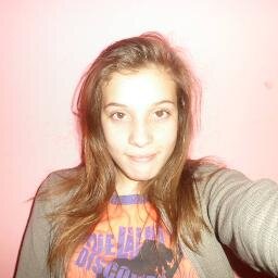 Mili es la mejor de TODAS, la amo, es muy geniaaal, Luci y Diego son los mas Linddddddddddddos de TODOS , Marttinator❤.That's who I am.