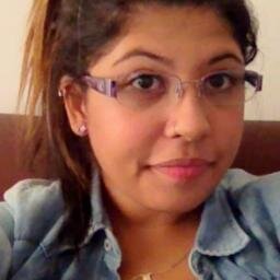 @Gaabis_: QUE LINDAAAAA! Óbvio que oficializo. Obrigada, princesa! 3