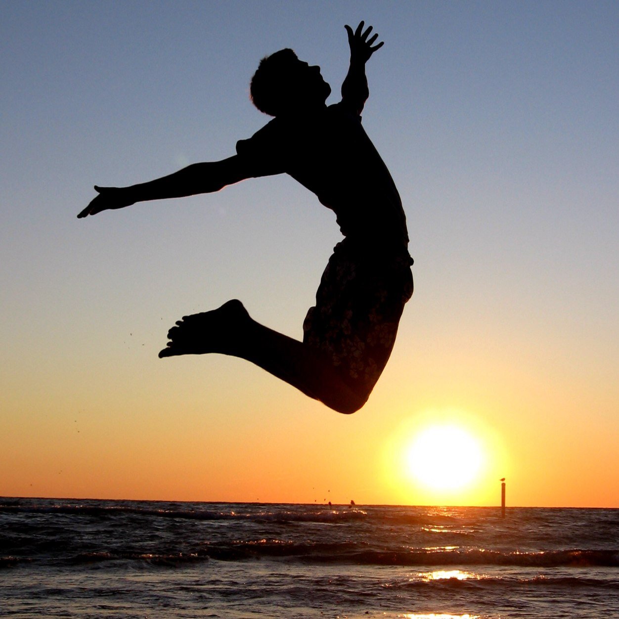 jamie_riley's profile picture. In a relationship with nobody he he he