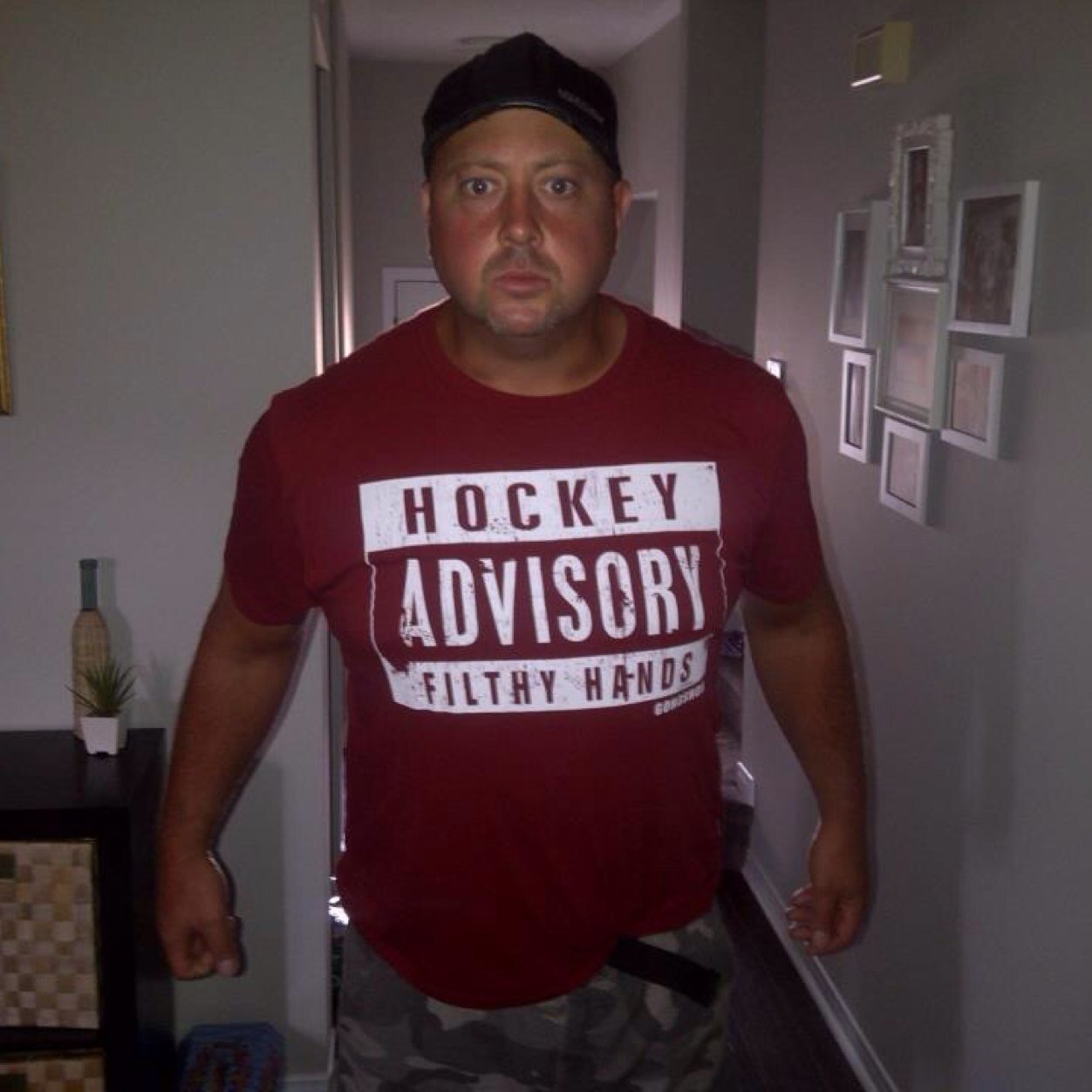 bigdaddy0214's profile picture. Underwater karaoke sensation