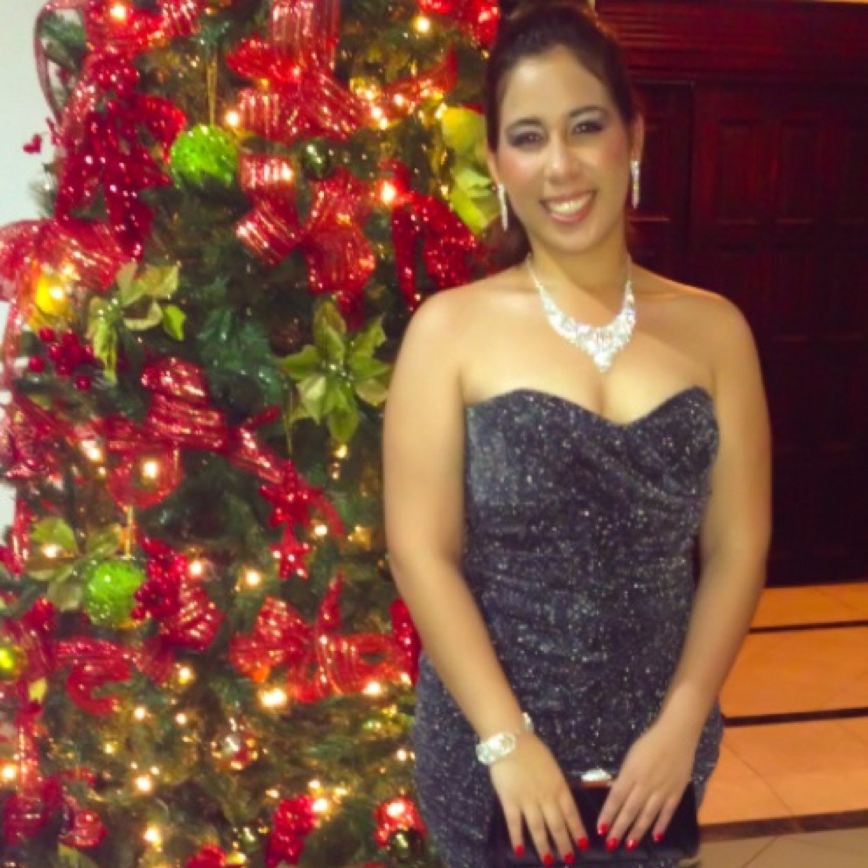 22 De Enero.. Business Woman, I love animals ,student,friendly Music// Instagram:statis22