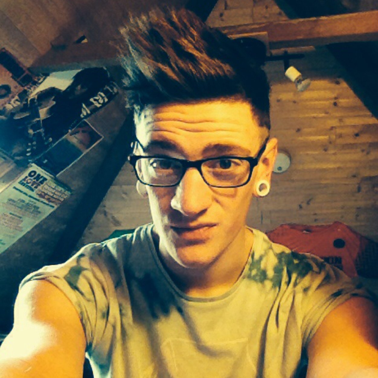 20, West Wales. Barber At @JonosBarbershop