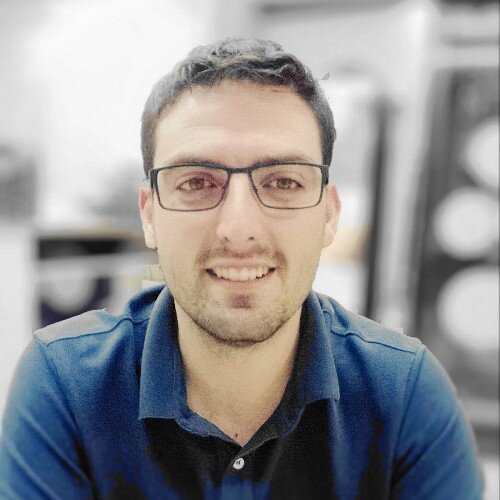 Software Engineer, #JavaScript, #typescript and #reactjs with a passion for problem solving. Husband and father. My blog: https://t.co/LoYY7WrK30