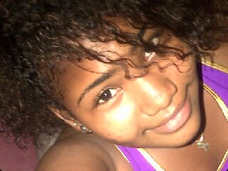 Oola soy yaritza soy bipolar, locca,sencilla,killona, y aveces un poco grosera pero de bn corazOn sOlO cOnOceme y ya!!   BBM 25c796e2