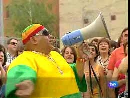 los tetes de barrio, orgullosos de si mismos, antes de criticarme aprende a superarme, de tu envidia nace mi fama.