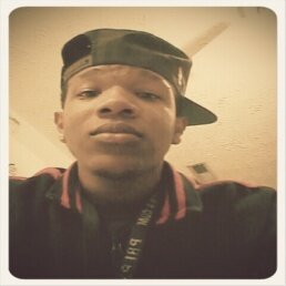Teen at luvs music,dance,writing,sports,and havin fun FOLLOW ME n ill follow bck cuz im sweet like dat=) TeamFollowBack TeamVirgo TamBreezy TeamSingle