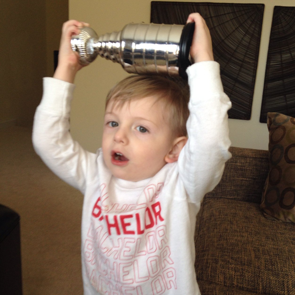 Father. Husband. Hockey ADDICT. Professional Photographer, blogger, mental illness survivor and advocate - follow @SaneSideOut for more on that.