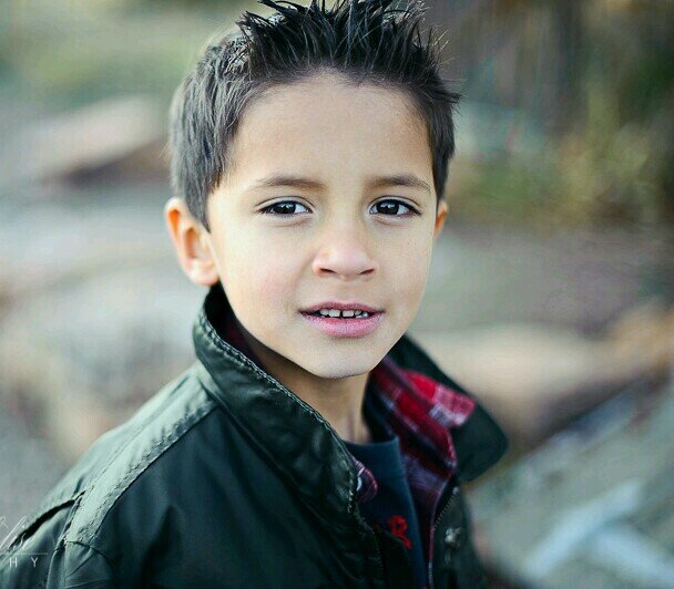 DannyJrTW's profile picture. Hi!I am Danny.Mini version of @DMahealani_.Now we are no longer strangers to each other.Nice meeting you!|#LittlePack|#TWRP