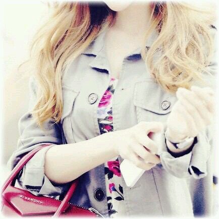 HELLO( ´ ▽ ` )ノ