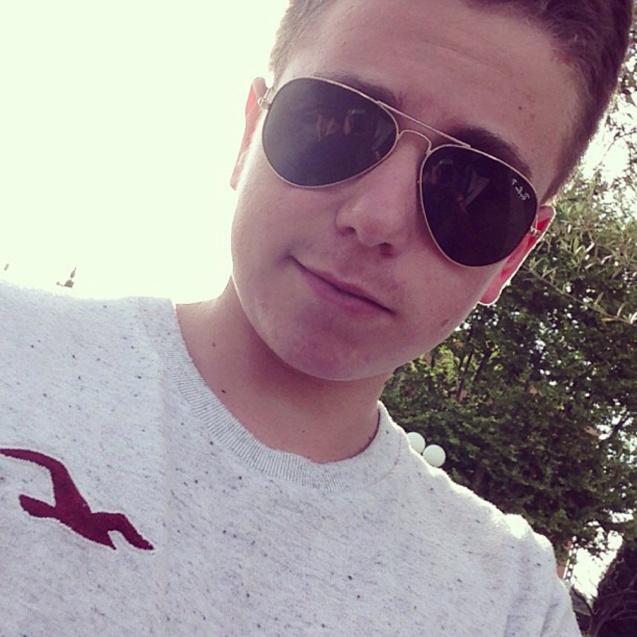 Only1DBoyfan's profile picture. One direction fan and yes I'm a boy 15 male New york