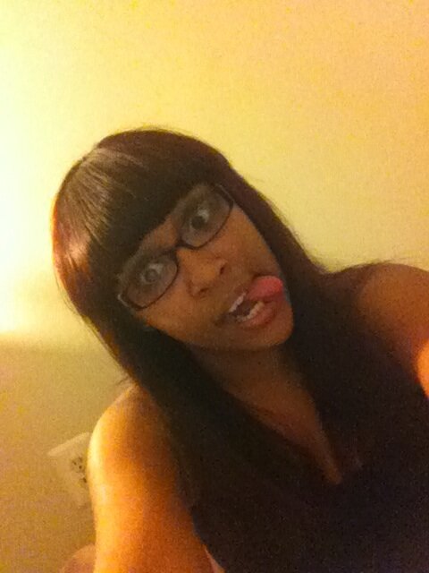 Edgewood , 16 , C/o 2015 im just mii take it or leave it (single) lesbian