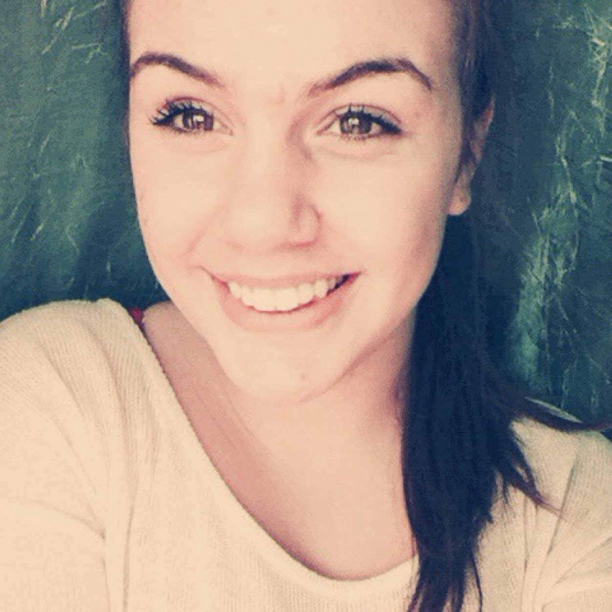 Hi :) I'm Marina Tensi❤. follow me