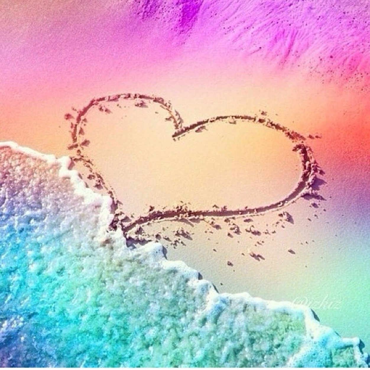 BrandiClevy's profile picture. 