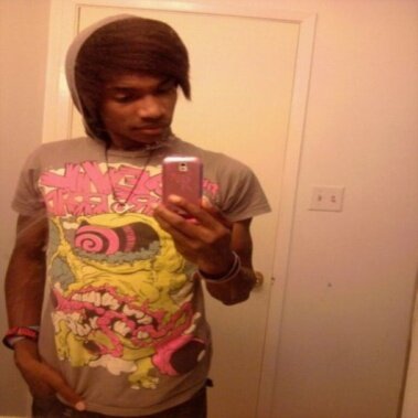 No Bio !!! top lookin and jus Follow me....DUHH