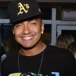 Fé em Deus que ele é Justo irmão !    Ousado , pagodeiro e filho de Deus ♥ Tereza Alexandre Souza ♥