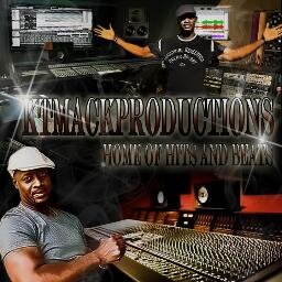 Im on the seen. Watch out for me doing big things. Check me out @ http://t.co/6AoIOuYePc