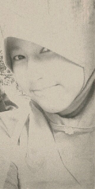 New Twitter , Go follow @azzahdzhbyyh . Follback? Mention it!