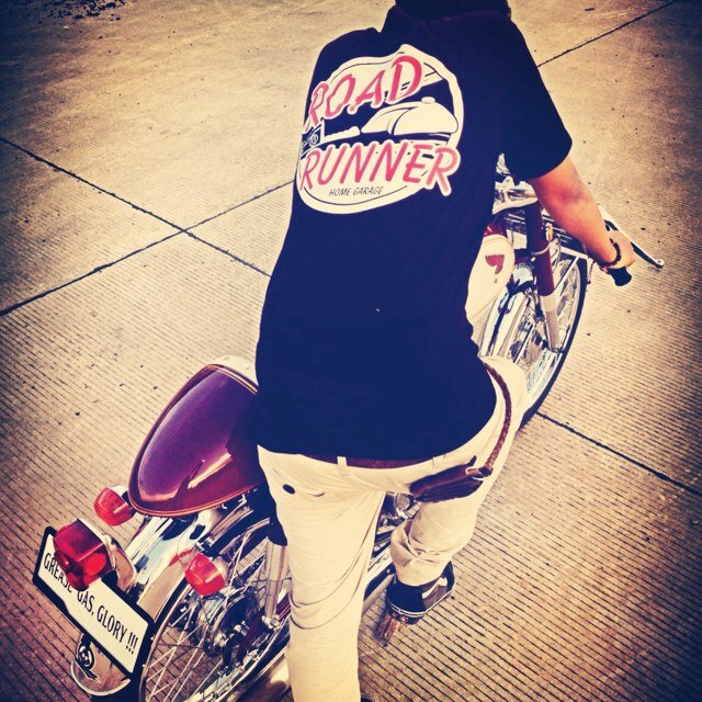 dimsummith's profile picture. Modesty is the key of succes , knowldege is power , experience life's !