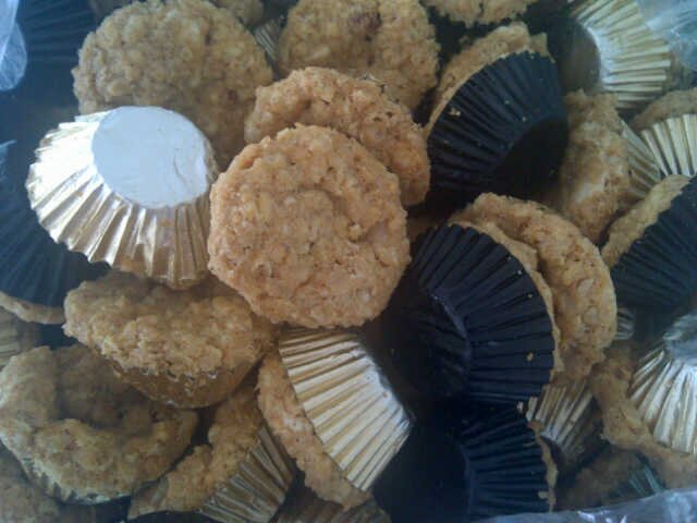 Untuk pemesanan cookies coetha silahkan tinggalkan pesan ke 082117300025 / add pin bb kami di : 26f205b1