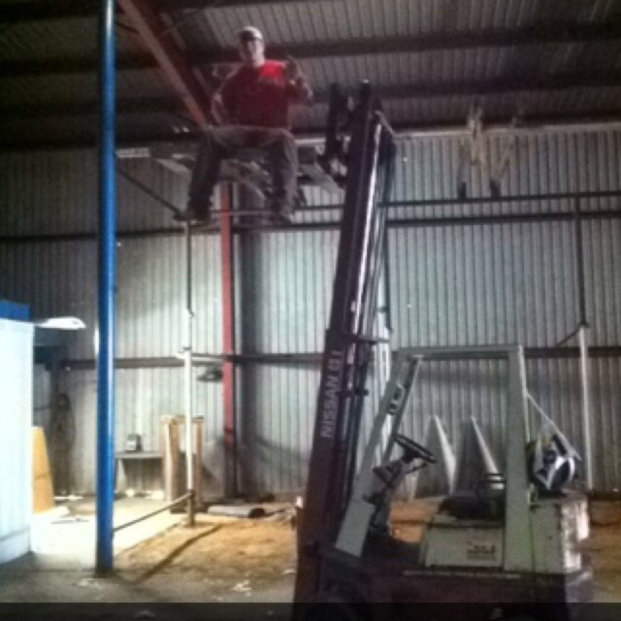 Handy man at Sunset Marina