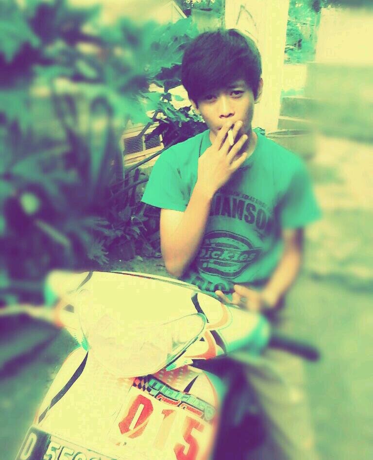 sonyaradeakece's profile picture. 