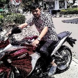 Galauan,bacotan,frontal,catatan,curhat,kepo,love,story,kangen,sindiran,emosi|
semua ada di #tweetku.
http://t.co/7Wy9Sf8YvA
