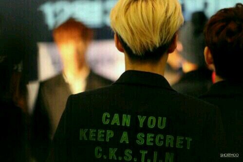 เซฮุนรอพี่บนเตียงนะ เดี๋ยวมา -,,-