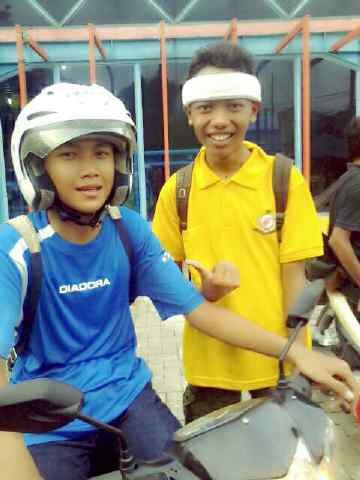 Eza  | 281 JHS | 7B-8F-9H :D