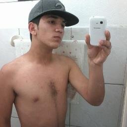 Quando eu era menino, falava como menino, sentia como menino, pensava como menino... Quando cheguei a ser homem desisti das coisas próprias de meninoo.