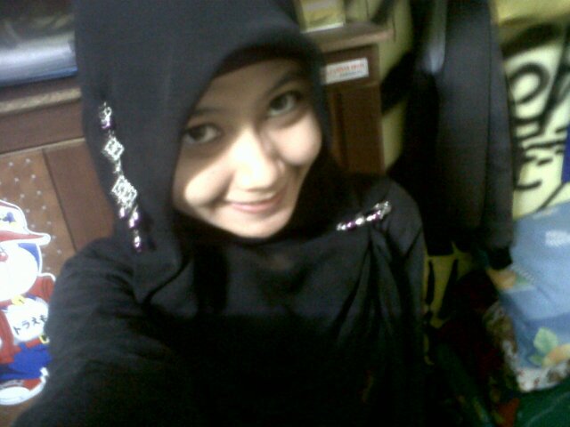 Ramaikan hari ini ;) di poLback okay... :*