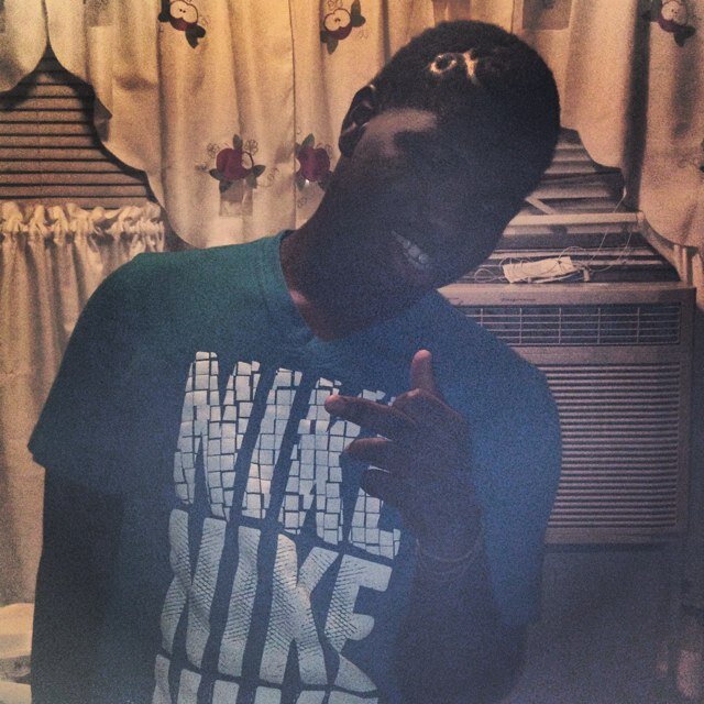 Hoes be hatin on me because they nigga wanna be like me. Nigga hatin on me because they bitch wanna suck my D
