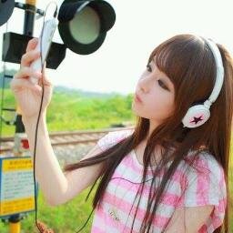 Hi!  Plzz Follow Me AnD I follow  u back
