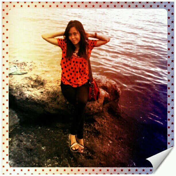 itakurnia17@gmail.com