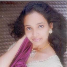 beauty enthusiast, proud Hindu and proud Indian