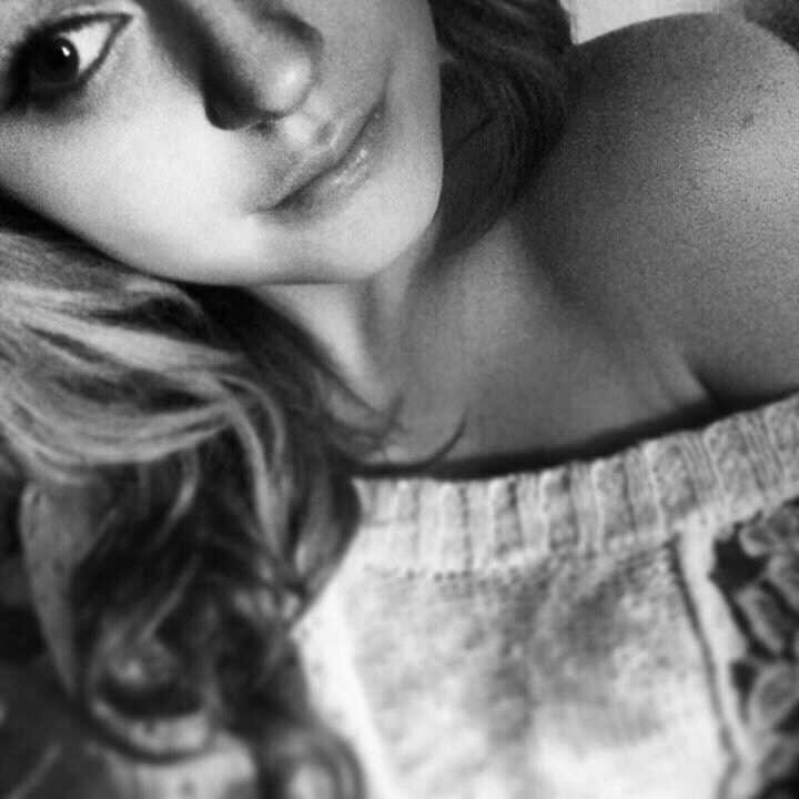 if you like the things i like, then i like you. ig: mandaaapaulk snapchat: mandamariepaulk :) 3