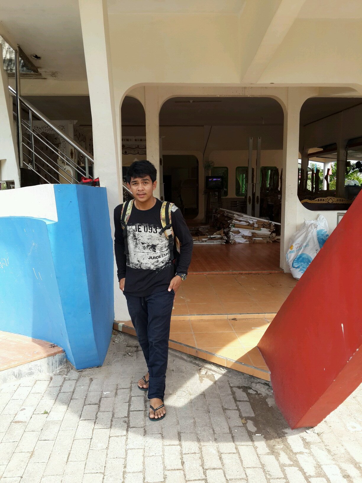Principle : Cari uang jangan nunggu uang