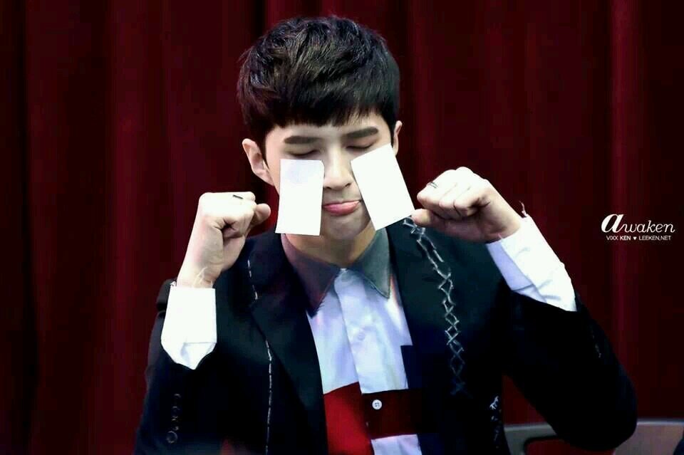 Hi, I'm Bang. I'm fìteen years old. I'm from Viet Namese. I'm a girl. I'm Exo fan's, I'm BTS fan's, I'm Teen top fan's, st★rlight,.....I'm love k-pop