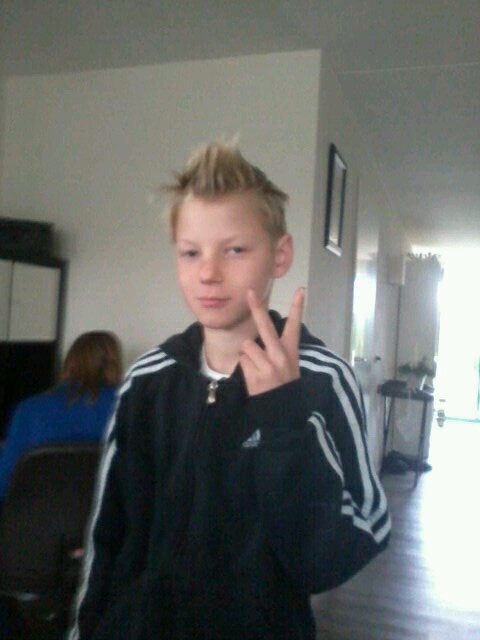 i am matthias my hero is Arjen Robben and PSV EINDHOVEN