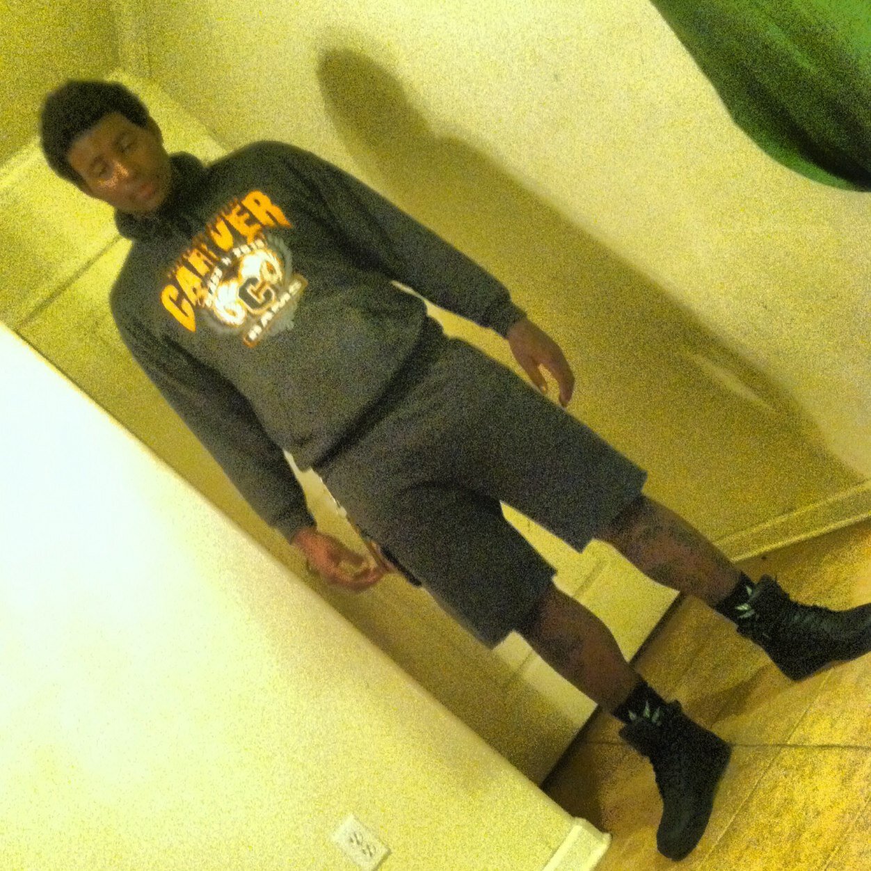 MENTALHIGH CLOTHING COLLEGE KID LIVING JUST A NIGGA WITH A PLOT AND A DOLLA