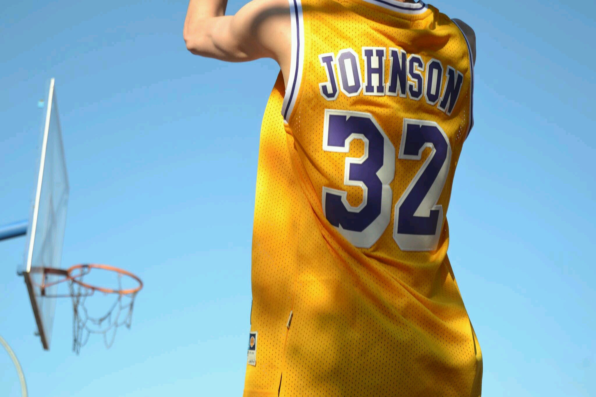 Jacetano. Borranchinas team. FRIENDS-ADICTO, proyecto de Sherpa, jugador de Baloncesto en el CBJaca y amante de los Duros. Cinefilo ¡Purpura y Oro!