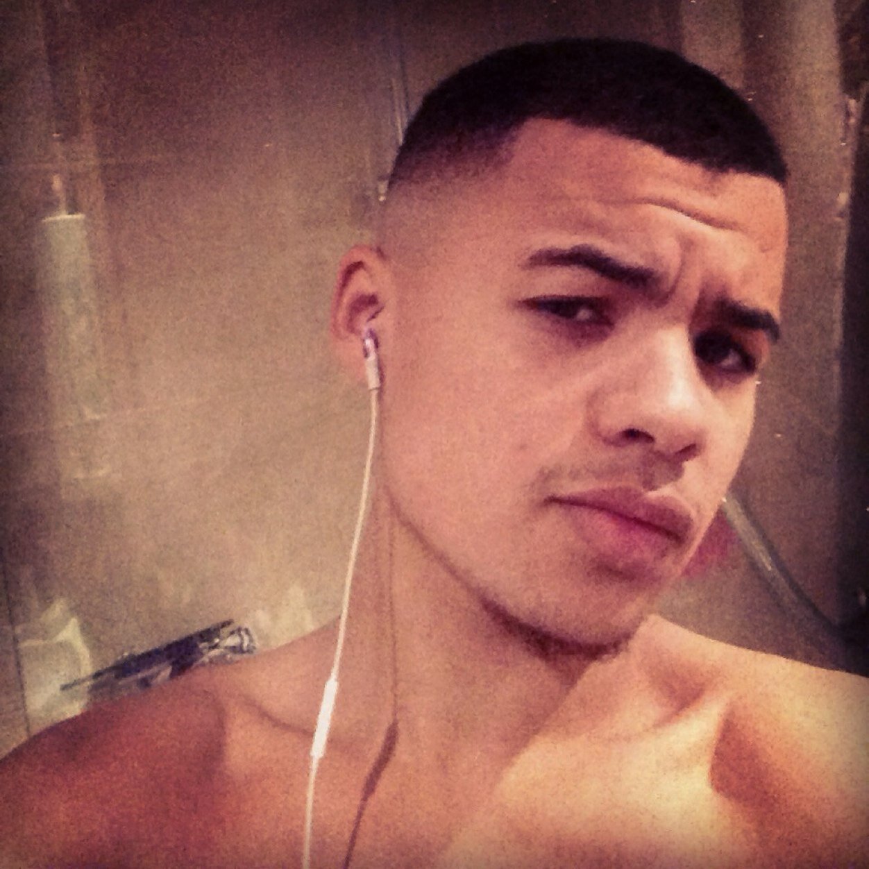 TBrown94's profile picture. Insta - Troybrown94